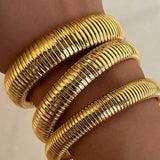 Zora - Pulsera con abertura