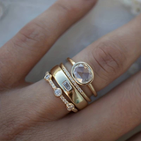 Lily - Anillo vintage de oro y zirconia